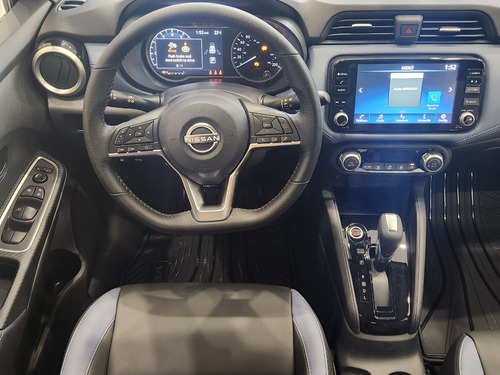 Nissan Versa 1.6 Exclusive At