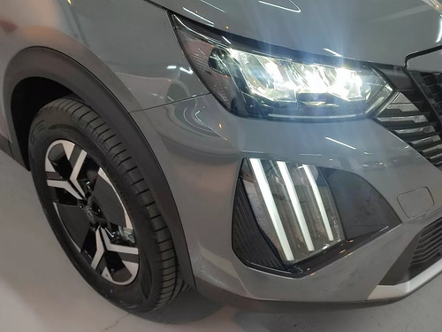 Peugeot 2008 1.0T Allure