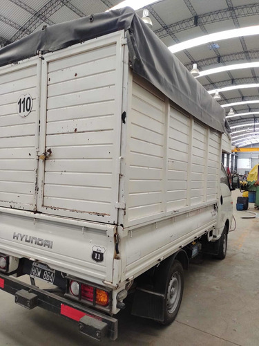 Imagen 6 de 10 de Hyundai H100 2008 2.6 Truck Con Caja+aa