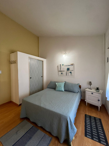 Venta De Amplia Y Hermosa Casa Mar En Santa Teresita, Calle 7 Nº 457, La Costa