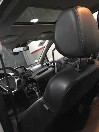 Ford Fiesta Kinetic Design 1.6 Titanium Powershift 120cv