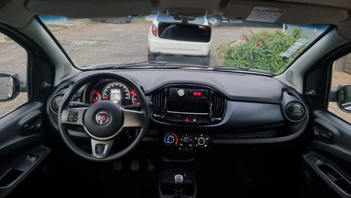 Fiat Uno 1.0 Attractive Flex 5p