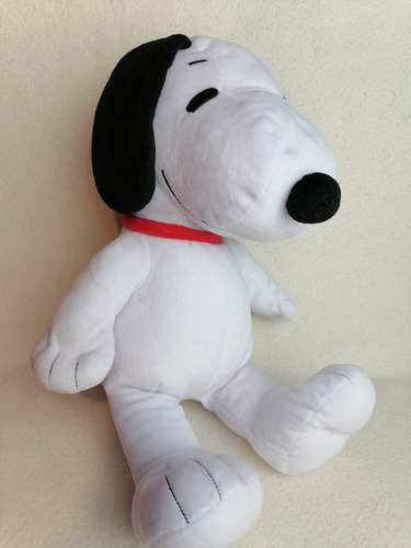 Peluche Original Snoopy Peanuts Kohl's Cares 33cm. 