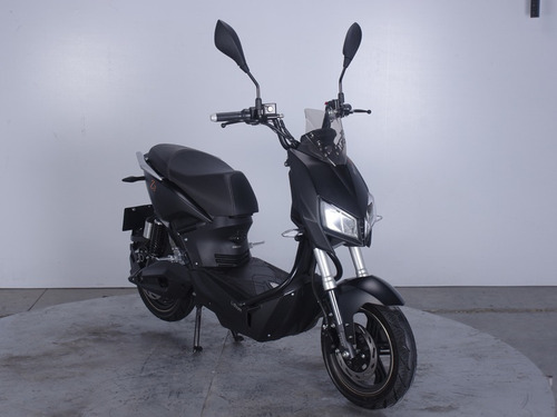 Imagen 10 de 11 de Moto Electrica Z3 Yadea