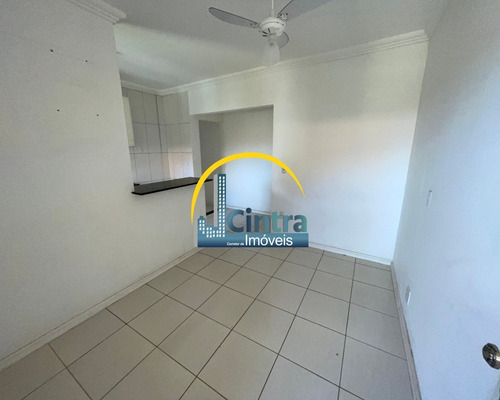Imagem 1 de 10 de Alugo Casa Em Itapuã, 2/4, R$ 1.100,00!!! - J408 - 4831960