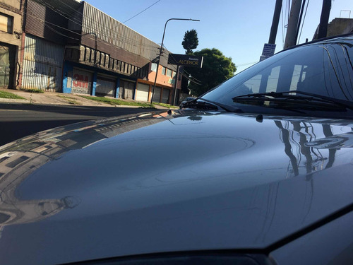 Renault Clio 1.2 Mío Authentique 2013