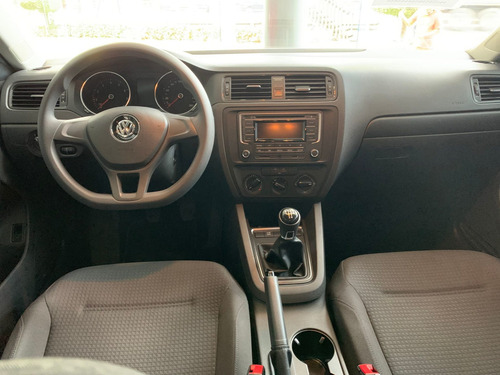 Imagen 7 de 15 de Volkswagen Jetta 2018 2.0 Mt