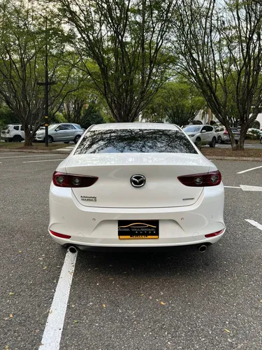 Mazda 3 2.0 Touring