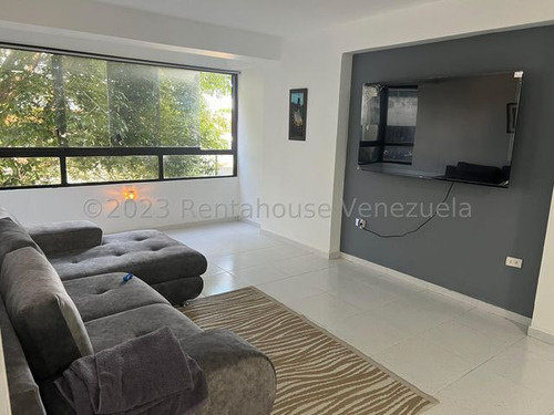 Yoselin Cabesas Vende Apartamento En Cabudare 25-5670 Yc