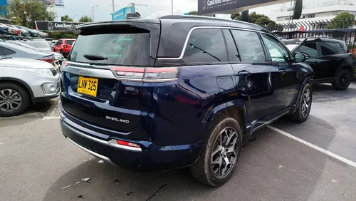 Jeep Commander Overland 7 Pasajeros