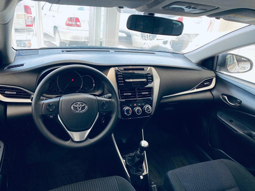 Toyota Yaris Xs Mt6 5ptas 0km 2021 Sepautos
