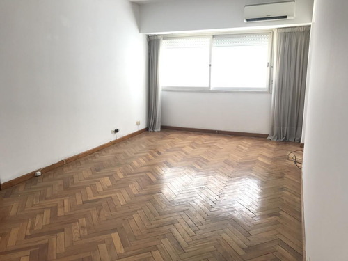 Imagen 4 de 11 de Departamento Belgrano, Amplio Dos Ambientes.