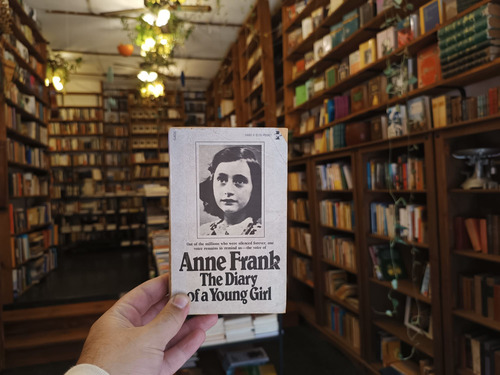 The Diary Of A Young Girl. Anne Frank. (Usado)