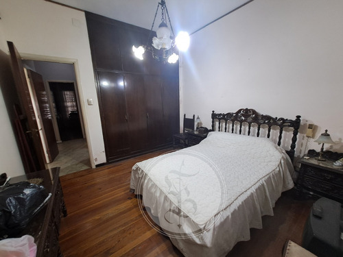 Hermoso Chalet Californiano - 3 Ambientes - En Villa Ballester Centro - Apto Credito Bancario