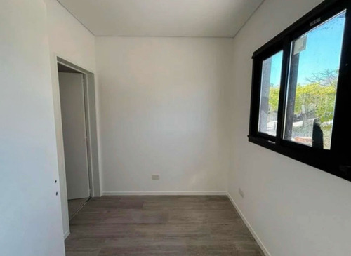 Casa En Venta El Canton A La Laguna