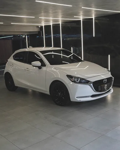 Mazda 2 GRAND TOURING BLINDADO 2+