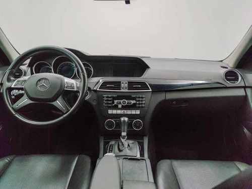 Imagem 7 de 15 de Mercedes-benz C-180 Cgi Classic Special 1.8 16v 156cv Aut 20