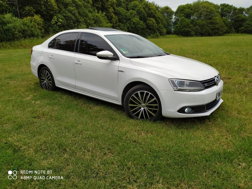 Volkswagen Vento 2.0 Sportline Tsi 200cv Dsg 2013
