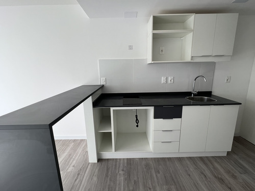 Imagen 10 de 12 de Venta De 1 Dormitorio En Cordón, Level 2