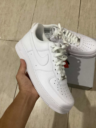 Imagen 2 de 7 de Nike Air Force 1 Blancas Originales En Caja 10.5 Us 28.5 Cm