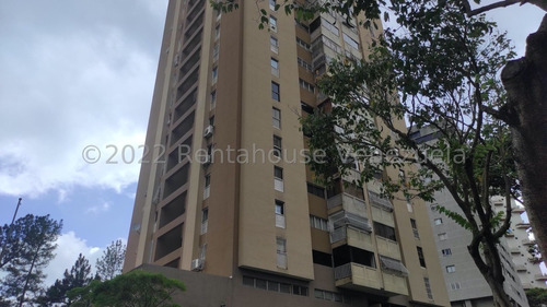 Apartamento A Remodelar, Urb. Alto Prado