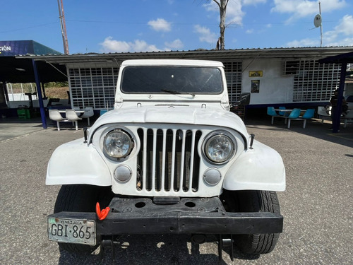 Imagen 2 de 13 de Jeep Cj7