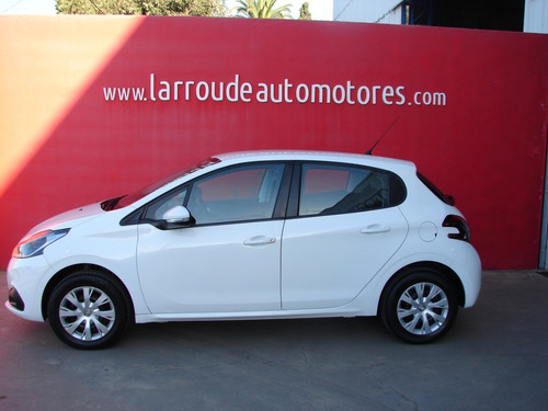 Peugeot 208 1.6 Active