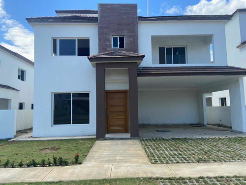 Imagen 2 de 14 de Residencial Shalom Baní, Casa Disponible En La Primera Etapa