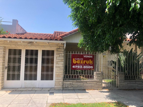 Imagen 1 de 22 de Casa En Venta 4 Ambientes Munro