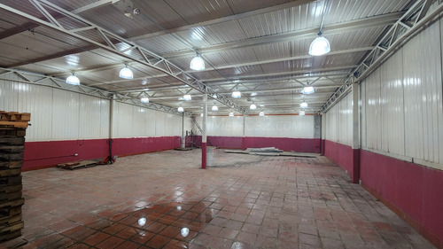 Edificio Venta La Urbina 1600 Mts2 Sonmetros2