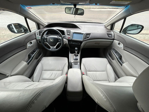 Honda Civic Sedan LXR 2.0 Flexone 16V Aut. 4p