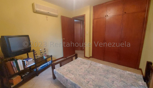 Apartamento En Venta En La Trigaleña Valencia Carabobo 24-2563, Eloisa Mejia