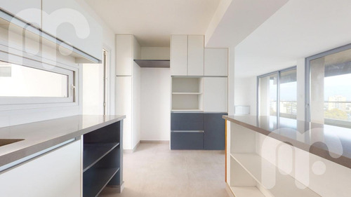 Imagen 9 de 30 de Venta Importante Piso Con Cochera