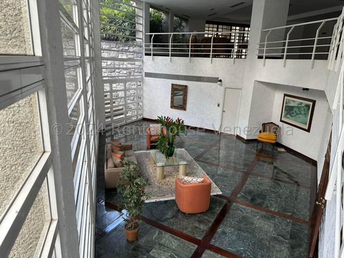 Alquilo Hermoso Apartamento Altamira Yf