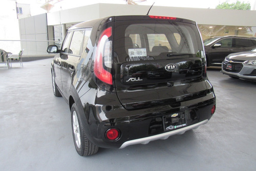 Imagen 6 de 15 de Kia Soul 2018