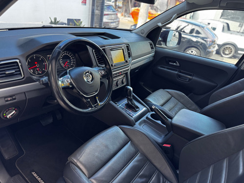 Volkswagen Amarok 3.0 Highline Cab. Dupla V6 4x4 Aut. 4p