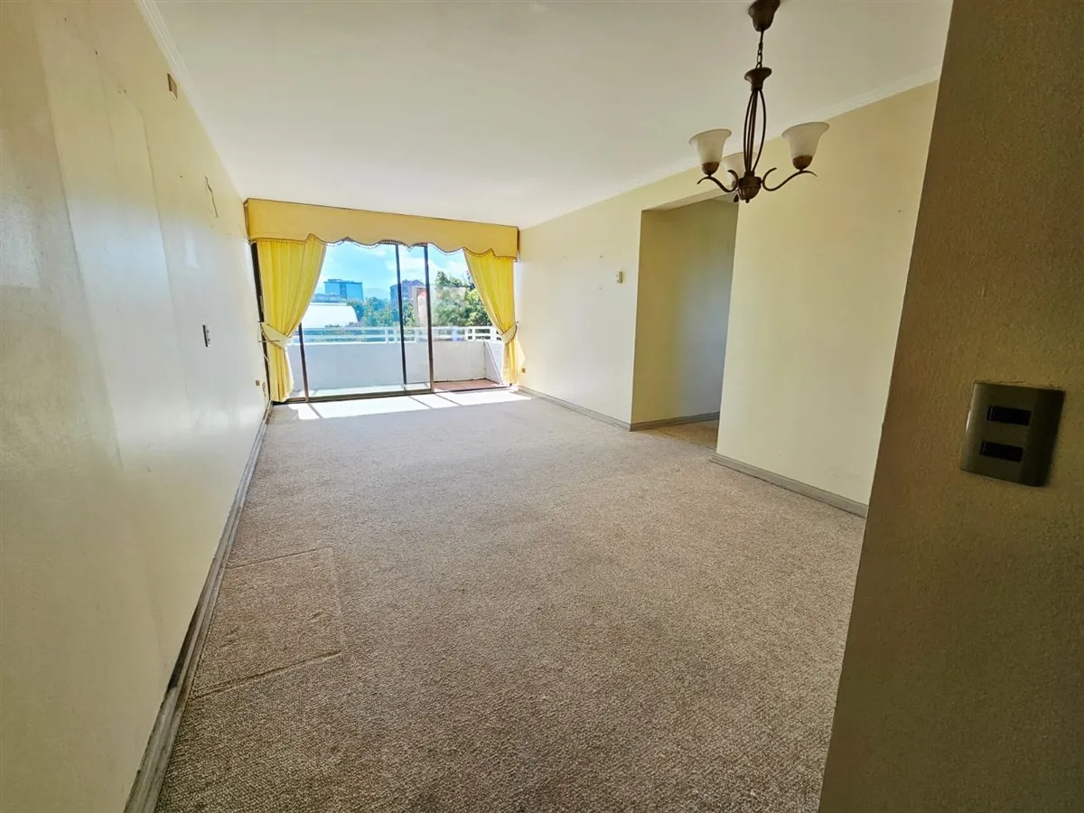 Departamento En Venta De 4 Dorm. En Temuco