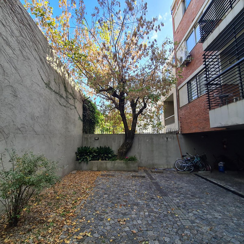 Cochera En San Isidro A 4 Cuadras De Centenario Y Estación