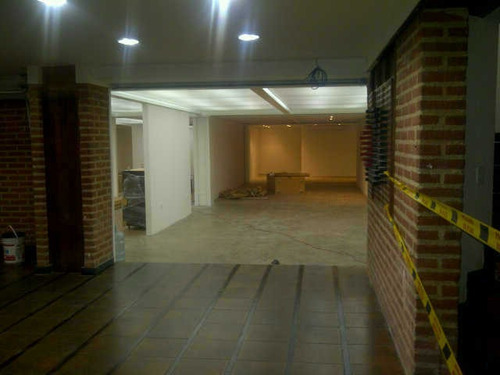 Imagen 8 de 22 de Venta Edificio Comercial 950m2 Prados Del Este 1125