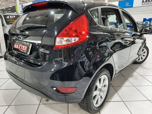 Ford Fiesta 1.6 Se Hatch 16v 2012