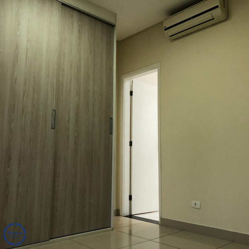 Sobrado Com 2 Dorms, Vila Belmiro, Santos - R$ 590 Mil, Cod: 17932 - V17932