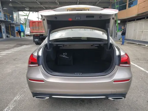Mercedes Benz A 200 1.4cc At Aa 4x2