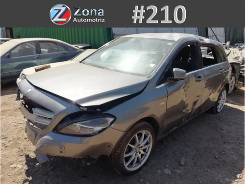 Mercedes Benz B180 2011 Al 2014 W246 En Desarme