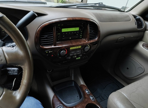 Toyota Sequoia Limited 4x2 2002