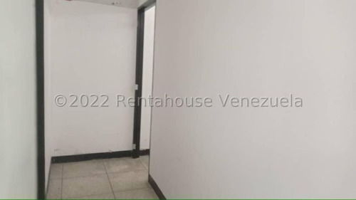 Imagen 25 de 30 de Locales En Venta Zona Centro Barquisimeto 22-21557 #m