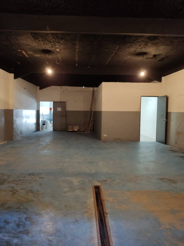 Local En Venta Ave Bolivar Porlamar