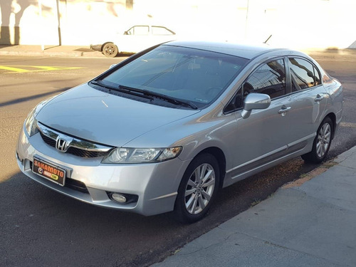 Imagem 4 de 15 de Honda Civic 1.8 Lxl 16v Flex 4p Automático