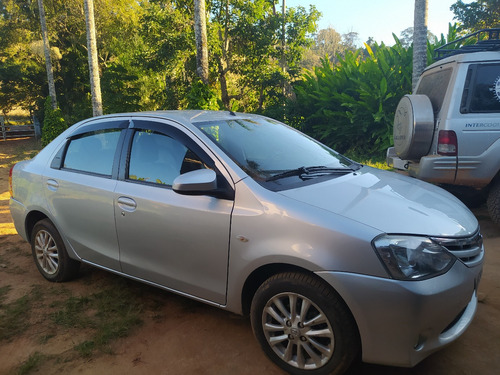 Etios Sedan Xls 2014