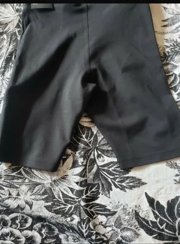 Short Deportivo Dama Con Bolsas Xs (Usado)
