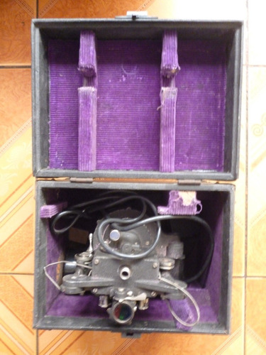 Cachi8  Proyector Bell & Howell Automatic Cinemachinery